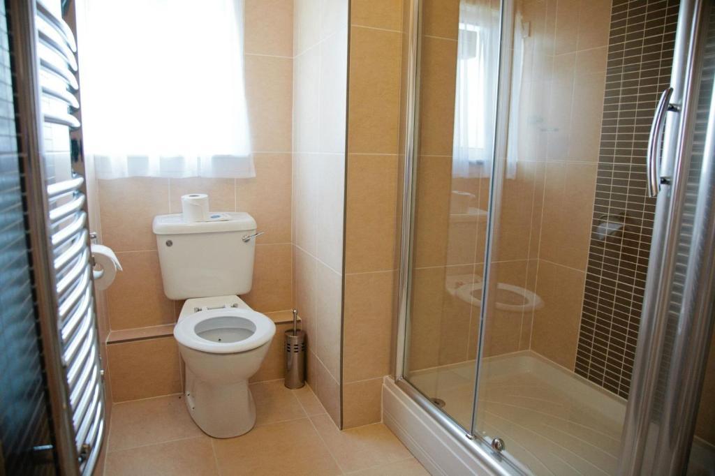 Caledonia Hotel Rosyth Habitación foto